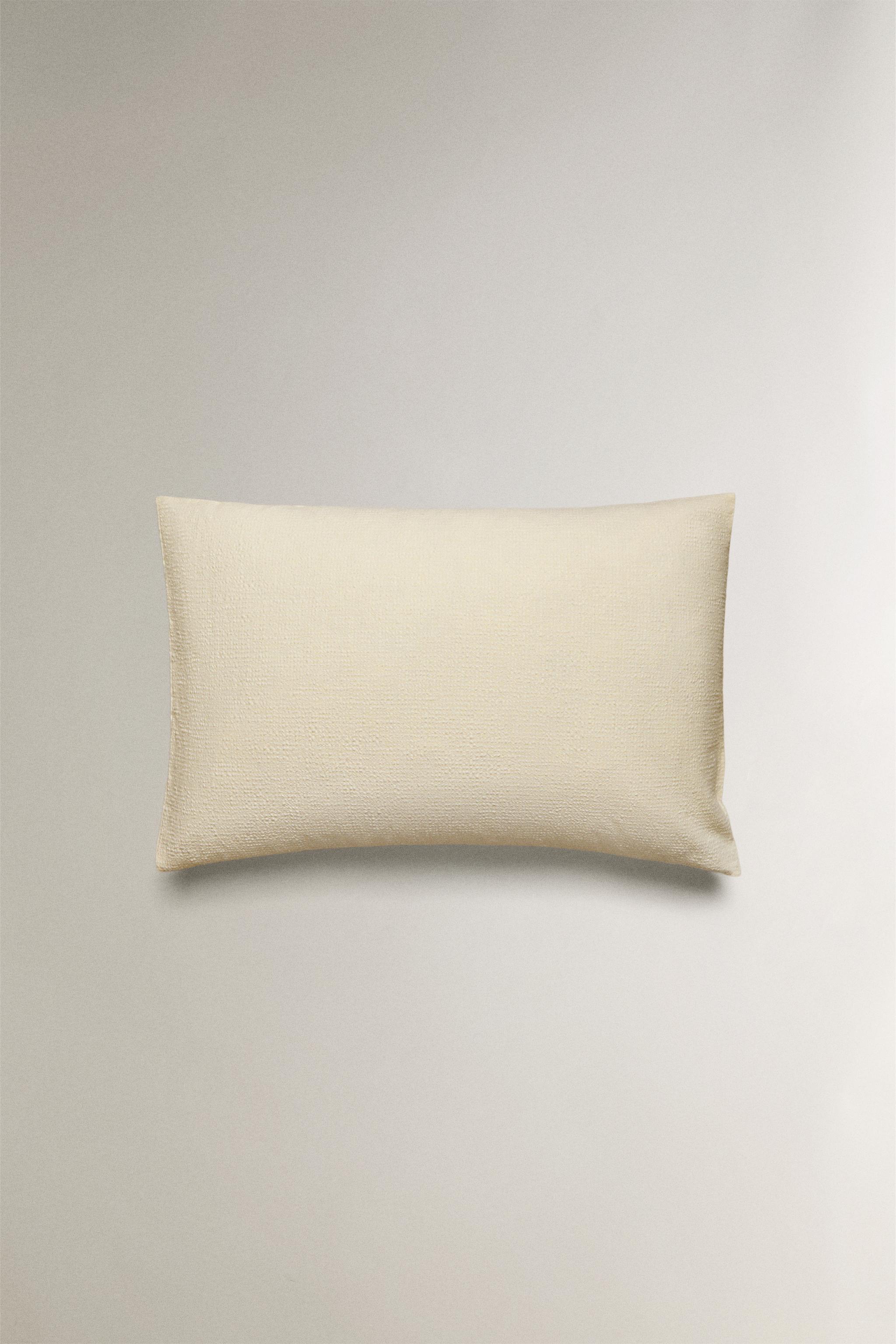 TEXTURED COTTON PILLOWCASE